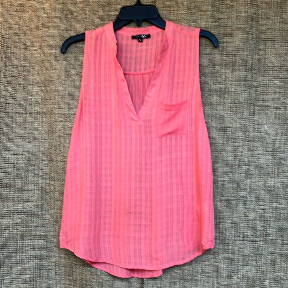 Women's rayon Sleeveless Top color salmon